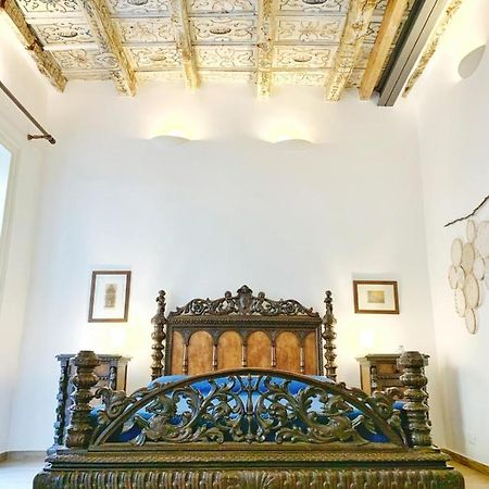 Palazzo Ragusi - Locazioni Turistiche Bed and Breakfast Palermo Exteriör bild