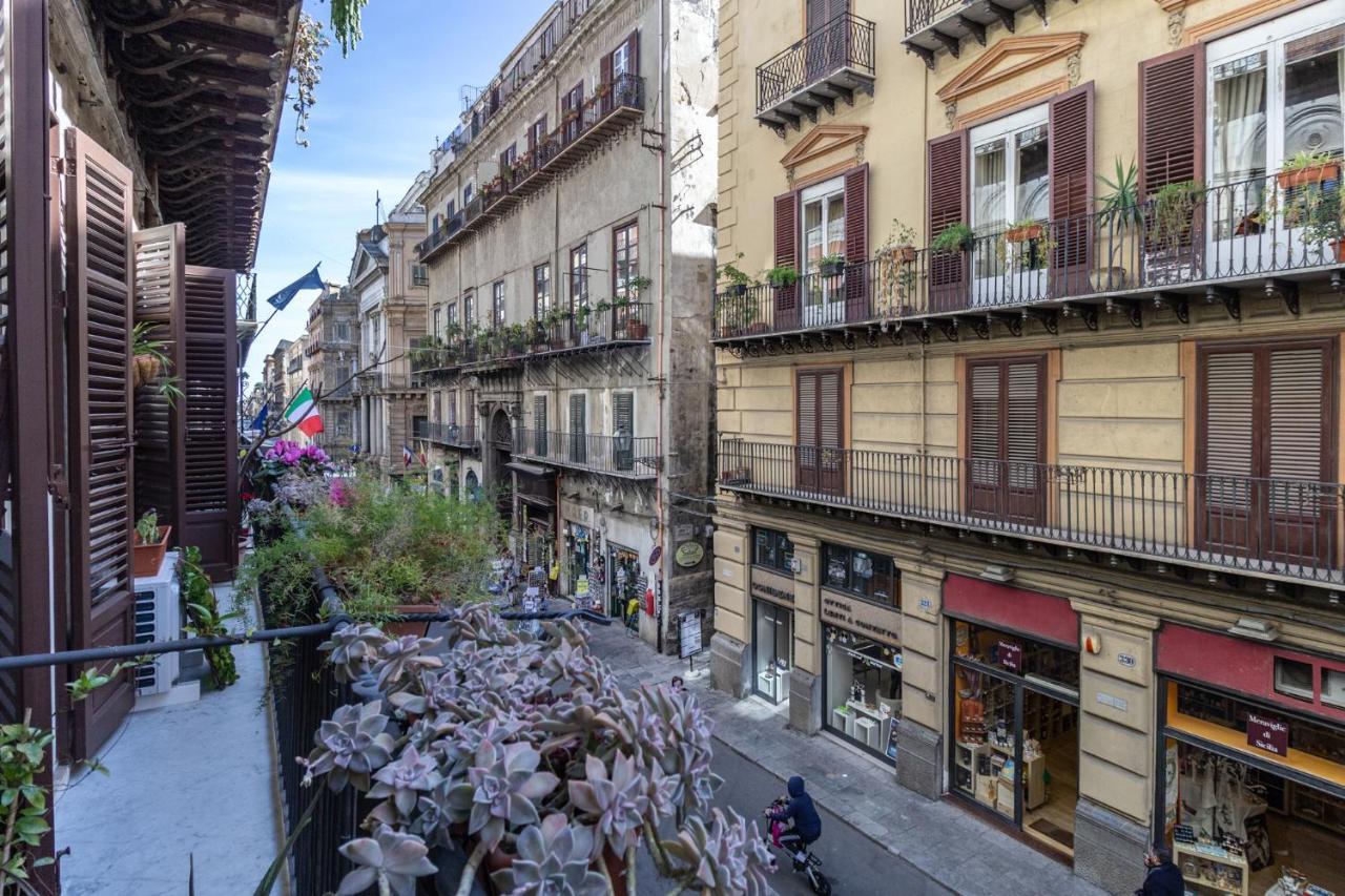 Palazzo Ragusi - Locazioni Turistiche Bed and Breakfast Palermo Exteriör bild