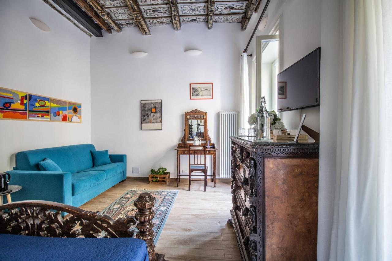 Palazzo Ragusi - Locazioni Turistiche Bed and Breakfast Palermo Exteriör bild