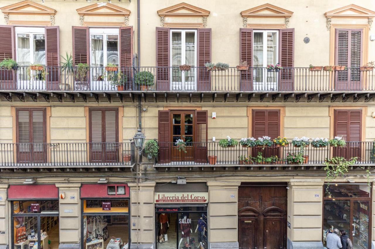 Palazzo Ragusi - Locazioni Turistiche Bed and Breakfast Palermo Exteriör bild