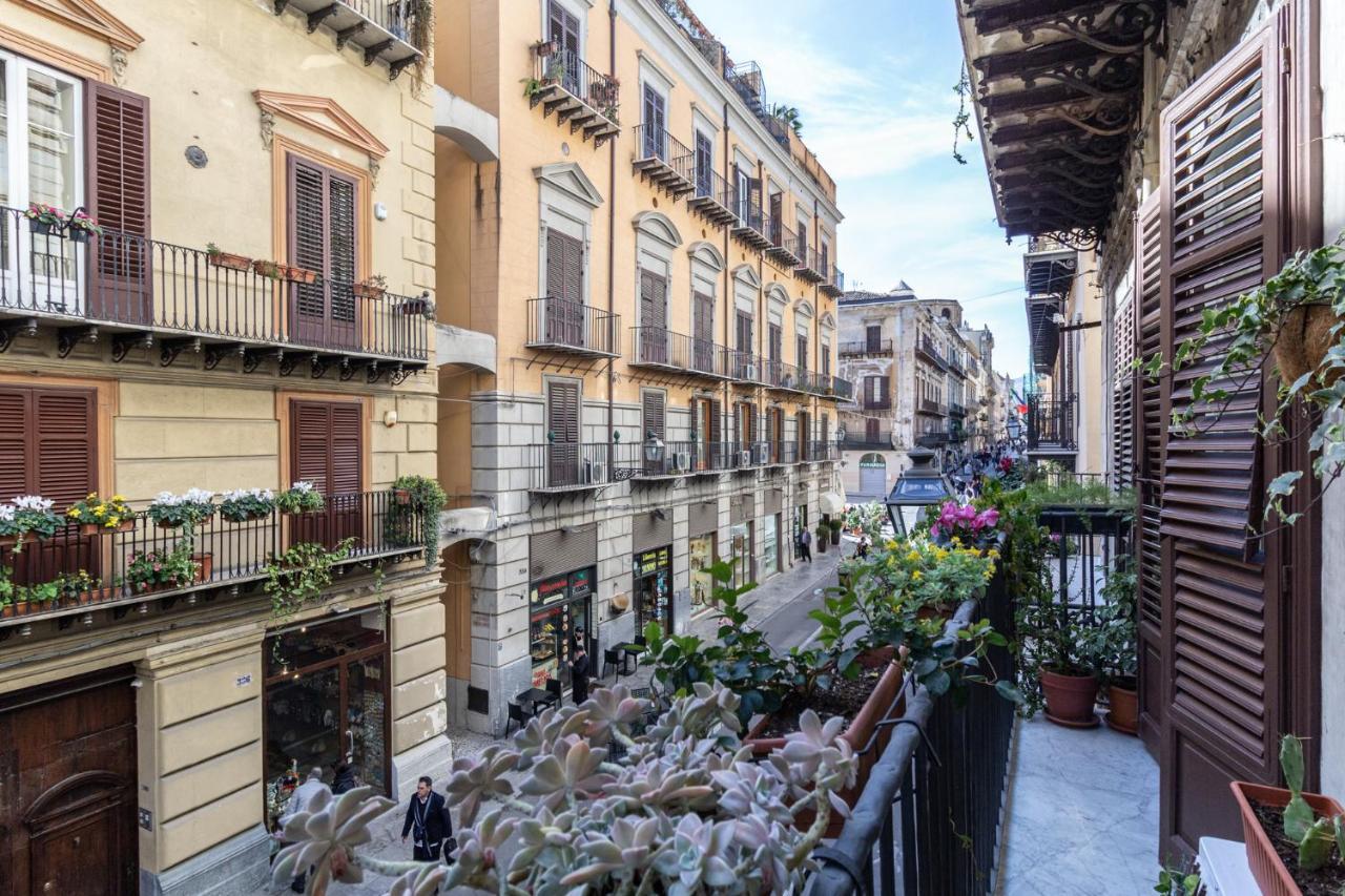 Palazzo Ragusi - Locazioni Turistiche Bed and Breakfast Palermo Exteriör bild